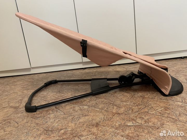 Шезлонг детский для новорожденного