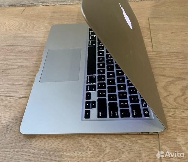 Apple MacBook Air 13 дюймов