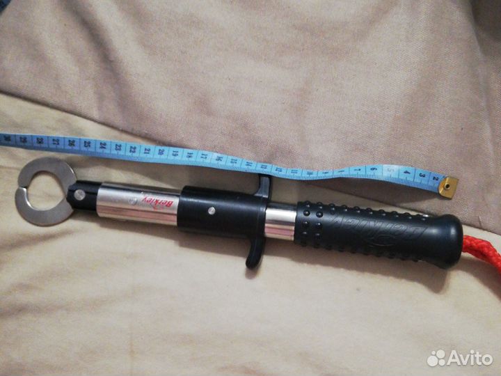 Липгрип (lipgrip) berkley