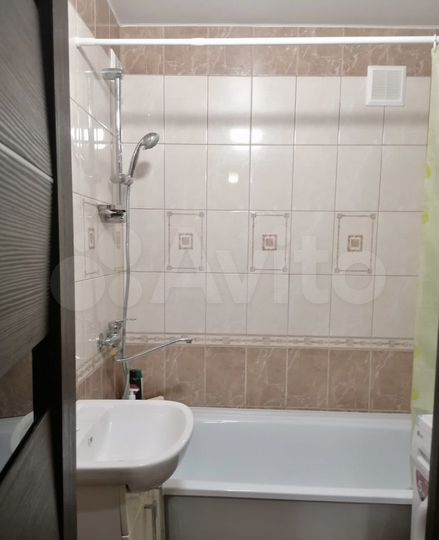 3-к. квартира, 57 м², 5/5 эт.