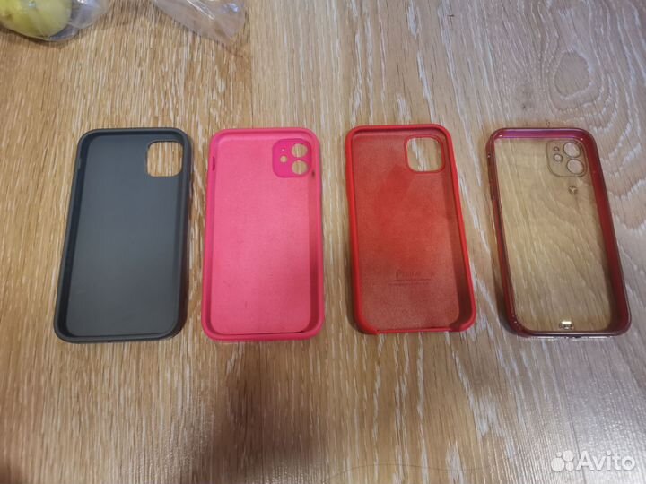 Чехлы на телефон iPhone 11
