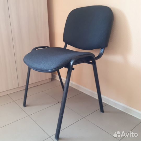 Стулья офисные новые