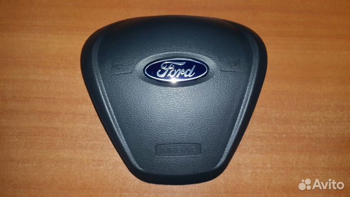 Крышка в руль (муляж airbag) Ford Fiesta 2008