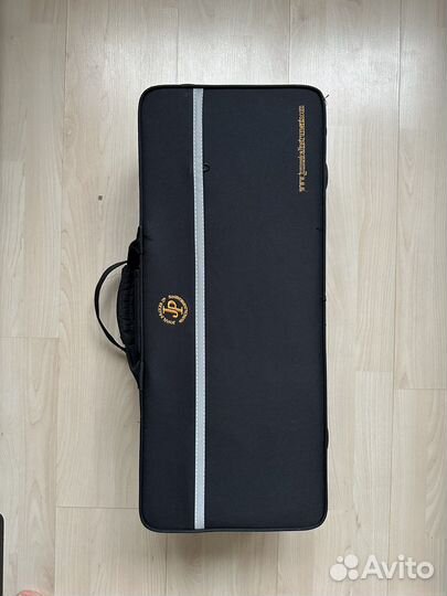 Саксофон John Packer