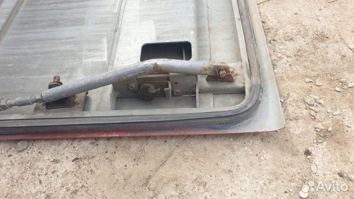 Люк багажного отсека. Kia Granbird АВТОБУС D6AC