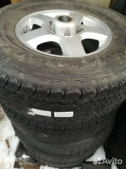 R15 Bridgestone B530 255/70, PCD 5x139.7 DIA 59