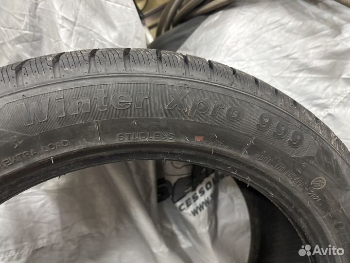 Sonix WinterXPro 999 275/45 R21 110H