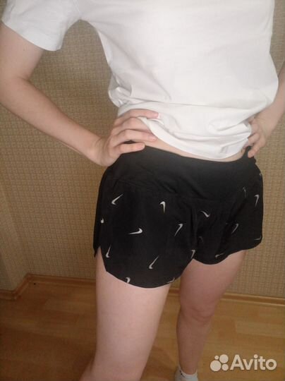 Шорты спортивные nike женские