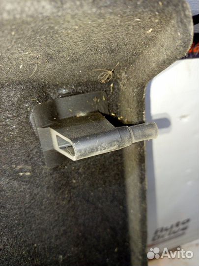 Полка багажника Chevrolet Cruze J305