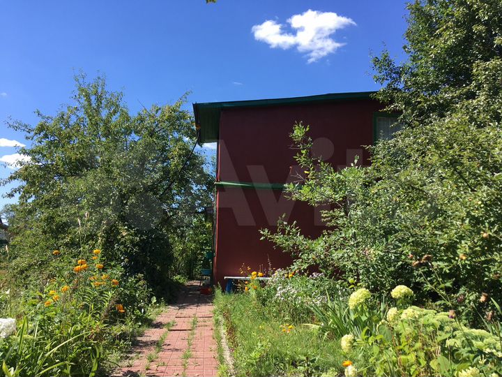 Дача 53,8 м² на участке 4,3 сот.