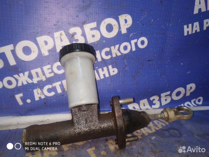 Главный цилиндр сцепления Газ Волга 3102 седан 402