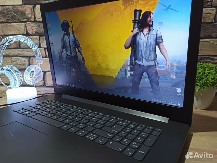 Игровой ноутбук Lenovo 17,3
