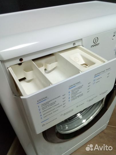 Стиральная машина / узкая / доставка