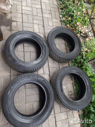 Dunlop SP Winter Ice 01 115/65 R16 102