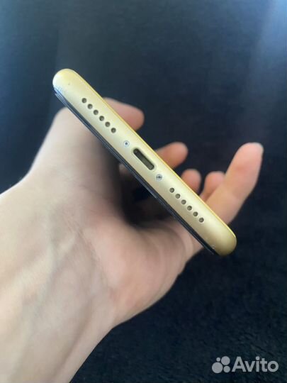 iPhone Xr, 128 ГБ