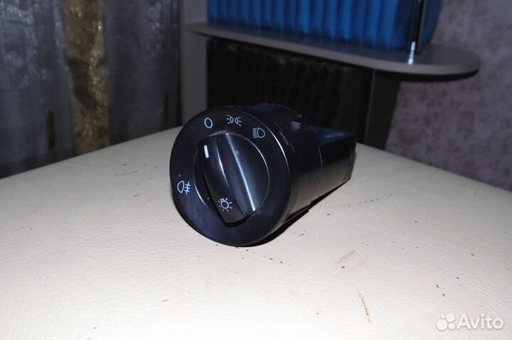 Блок управления головным светом Поло седан