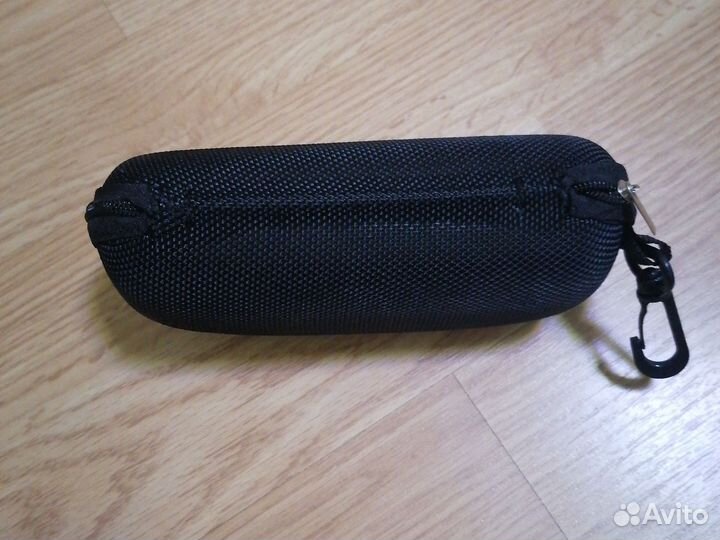 Футляр для очков