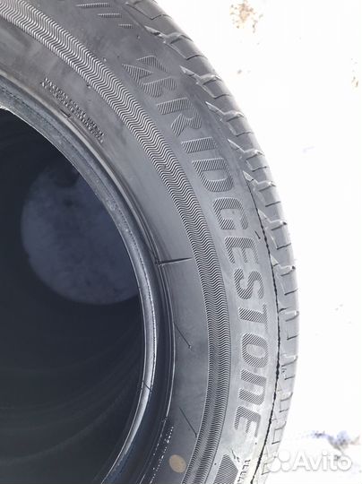 Bridgestone Ecopia EP300 215/60 R16