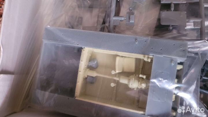 Модель сау на базе танка Т-1б 1/35, Dragon