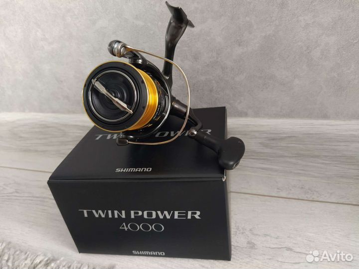 Shimano 20 Twin Power 4000