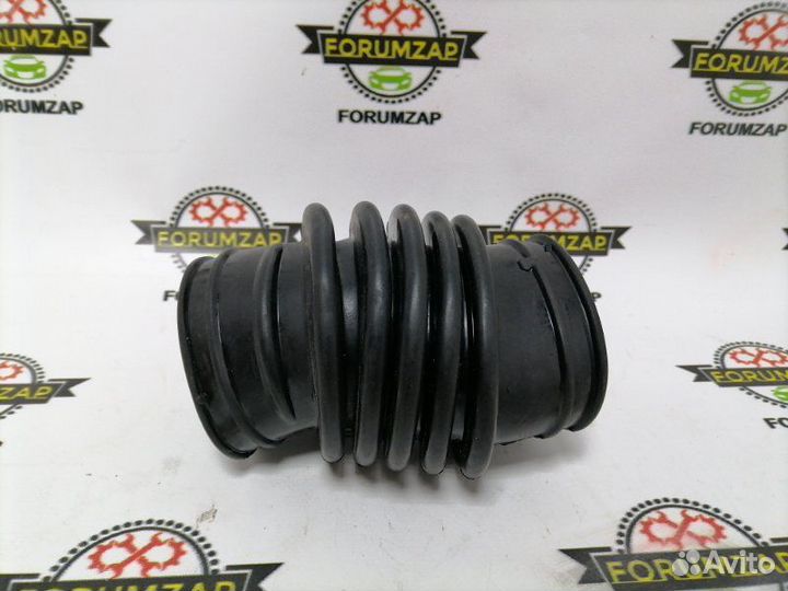 Патрубок корпуса воздушного Ford Focus 2004-2011