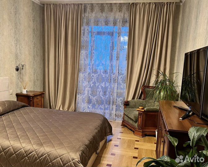 Портьеры из бархата. Новые. 4 метра