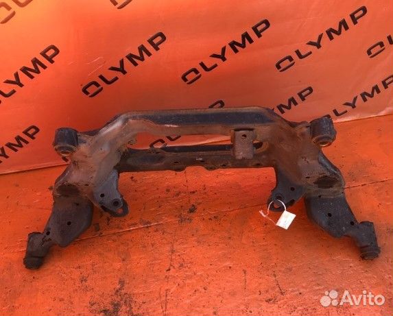 Балка под двс Nissan X-Trail NT30 QR20 2001