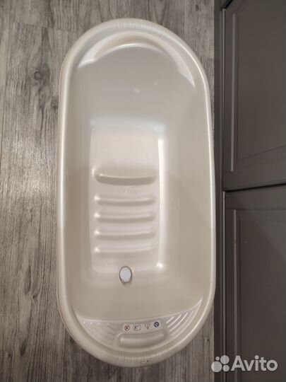 Ванночка для купания новорожденных