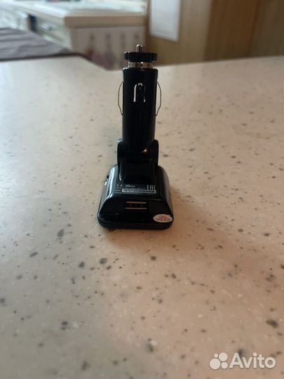 FM-модулятор Ritmix FMT-A710