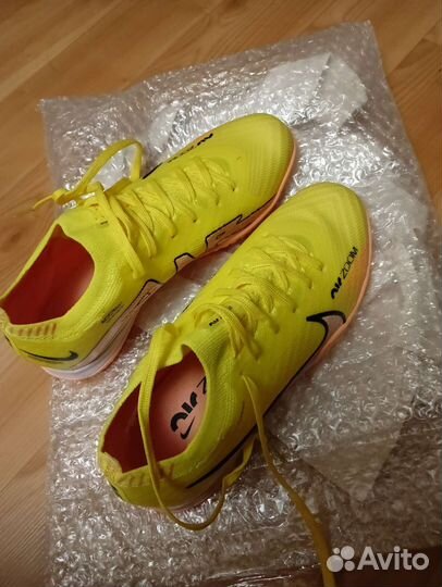 Футзалки nike