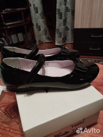 Черные туфли для девочки, 35 размер