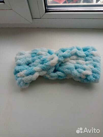 Повязка на голову из alize puffy