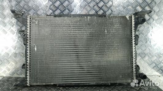 Радиатор системы охлаждения audi A4 B8 (4TD03KA01)