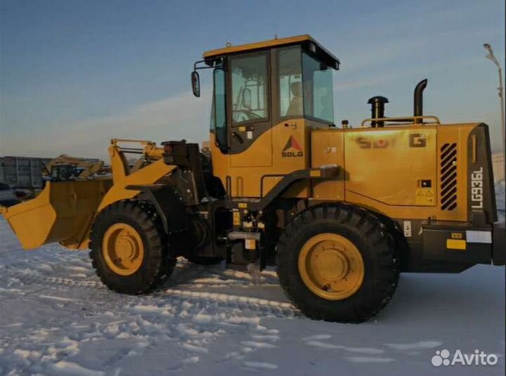 Водитель на фронтальный погрузчик, оператор