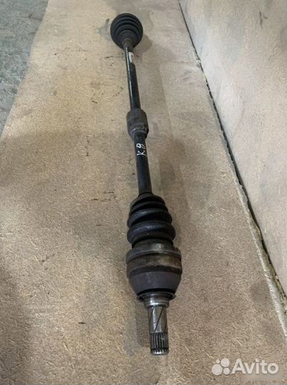 Привод правый Opel Astra J A16XER 2009-2012