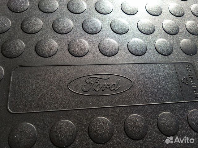 Новый коврик Ford Focus 1 Оригинальный 1140042