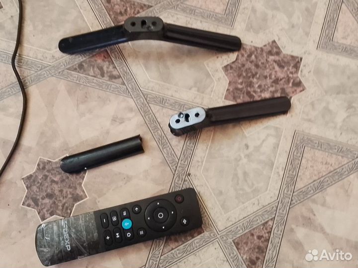 Телевизор dexp LED 32