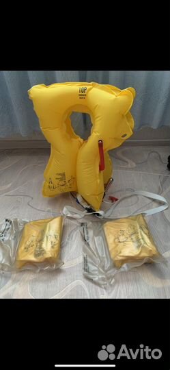 Спасательный жилет