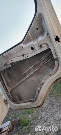 Renault premium дверь