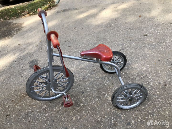 Трехколесный велосипед СССР