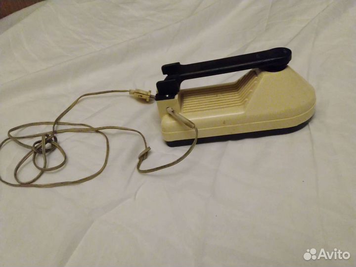 Отпариватель для одежды