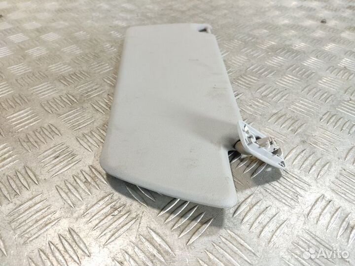 Козырек солнцезащитный Opel Zafira B