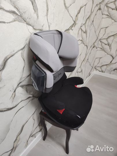 Детское автомобильное кресло Cybex Pallas 2fix