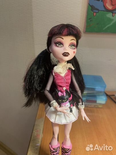 Кукла монстер хай дракулаура базовая