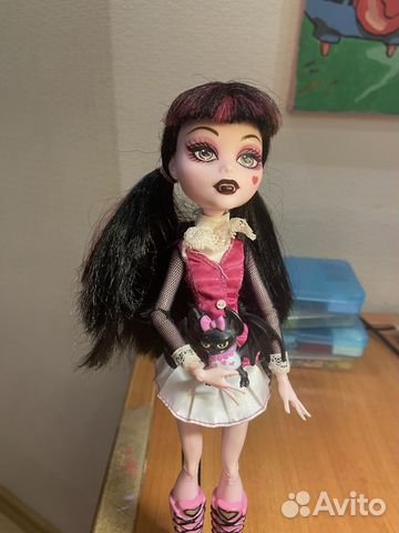 Кукла монстер хай дракулаура базовая