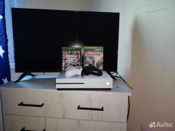 Xbox one s 1tb с играми