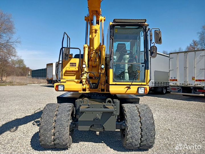 Колёсный экскаватор Komatsu PW160-7, 2016