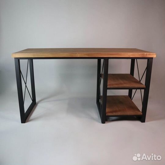 Сосновый стол в стиле лофт