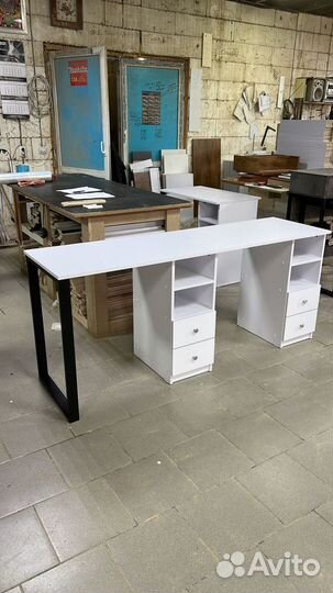 Гримерное зеркало с лампочками