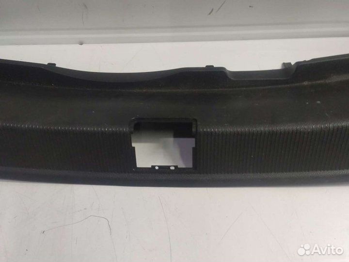 Накладка багажника Mercedes C W204